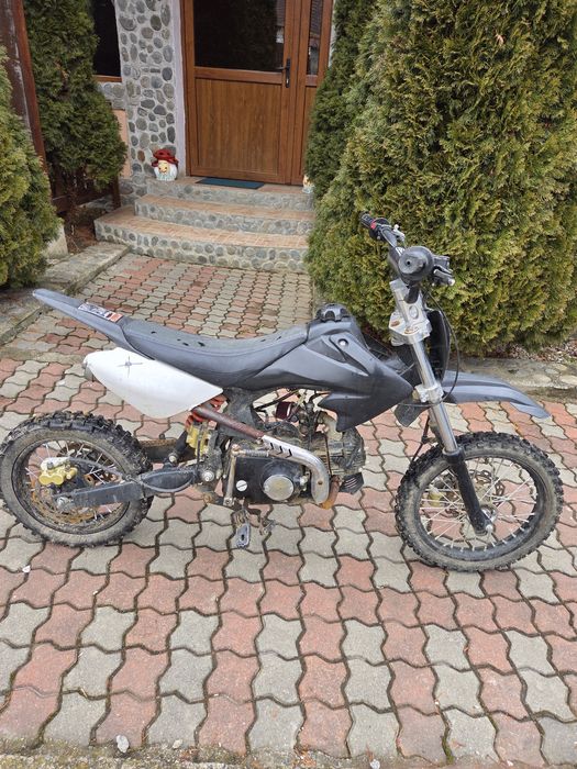 vând KXD 125 perfect funcțional