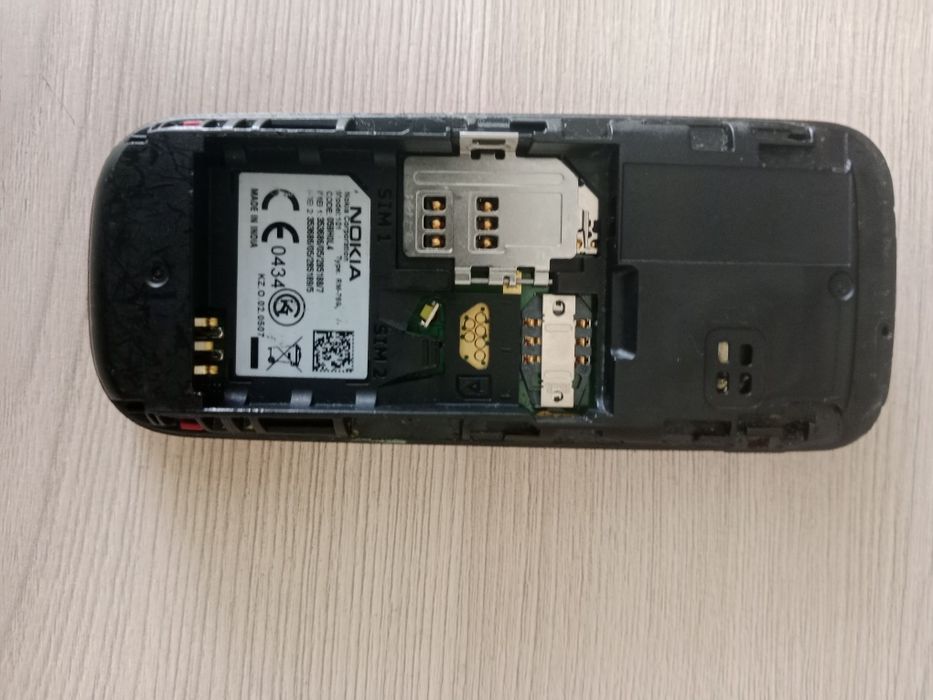 Продам кнопочный телефон Nokia