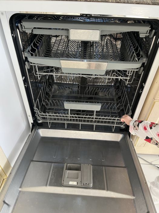 Посудомоечная машина Eigen