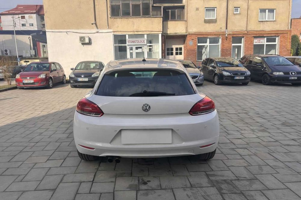 Vând VW Scirocco