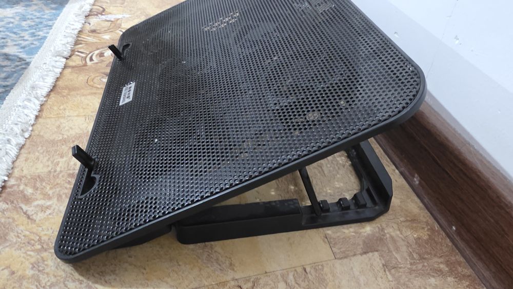 Подставка для ноутбука