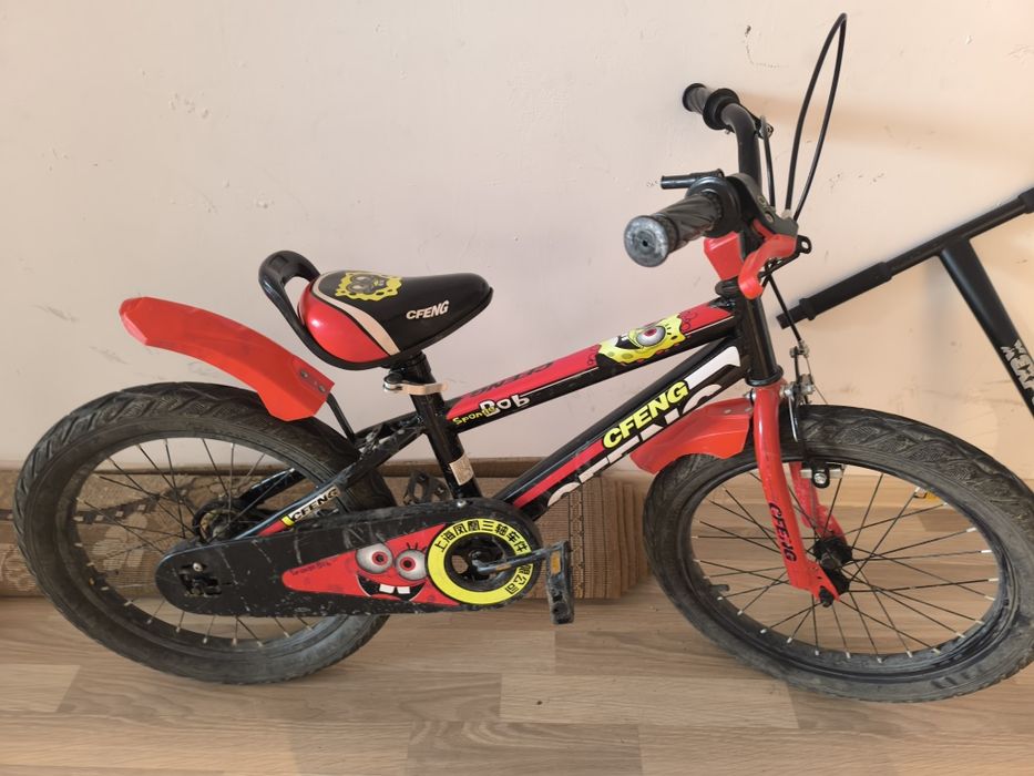 Велосипед,самокат,машина б у продам