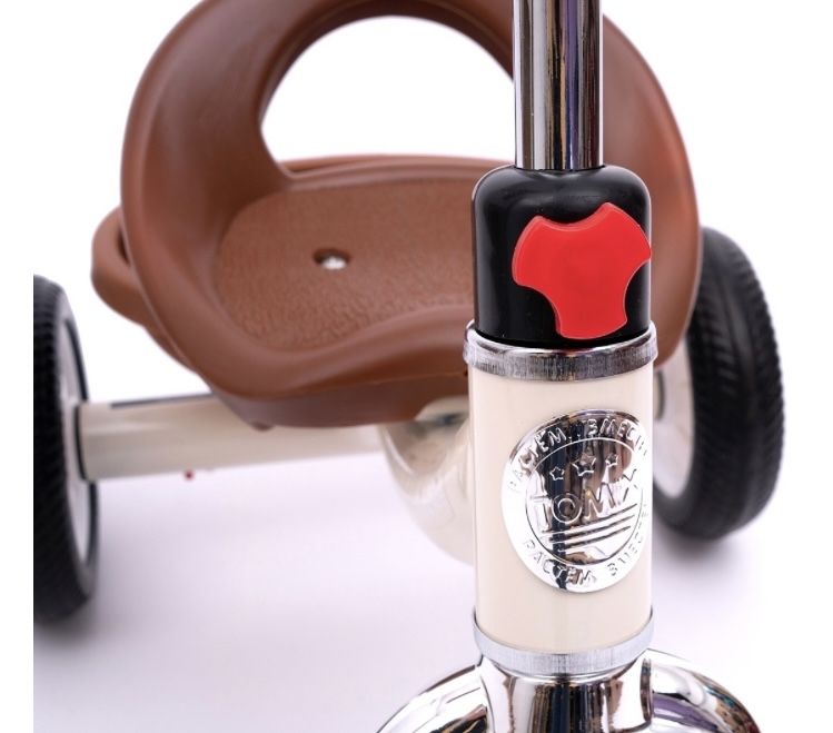 Трехколесный велосипед