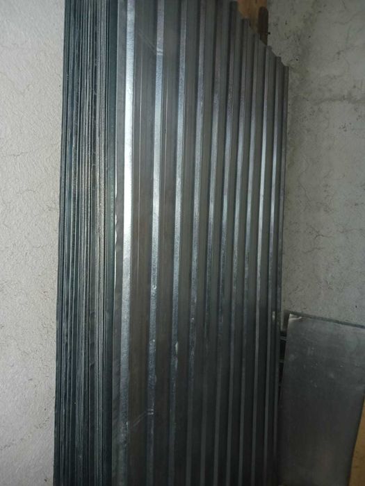 Tablă zincată cutată. Componența zinc-aluminiu