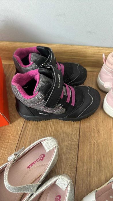 Ботушки Мини Маус H&M,26ти номер/ Crocs-24, Geox-24