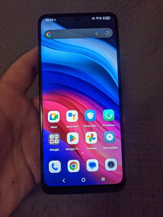 Продава се TCL 505