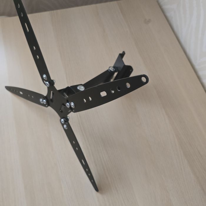 Крепления для телевизора