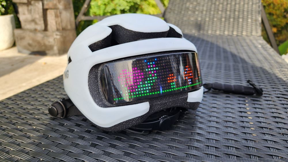 Vand trotineta electrica segway ninebot f3, cu cască.