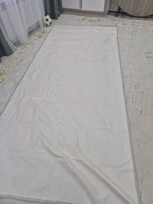 Продам скатерть ,дастархан