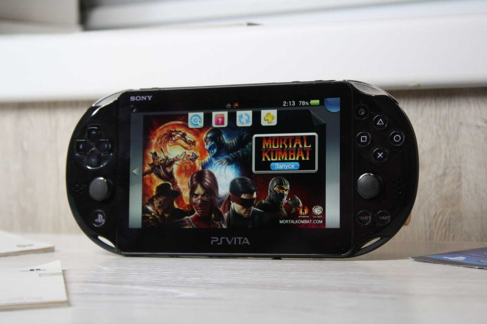 Playstation PS Vita Прошитая много игр