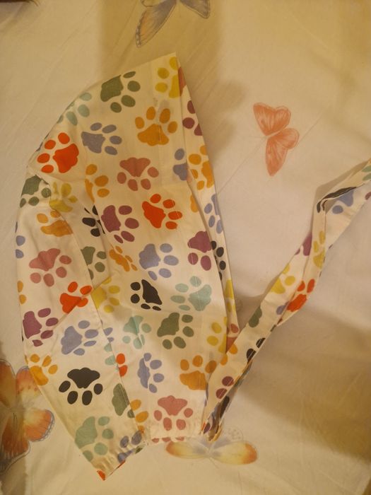 Медицинска операционна шапка