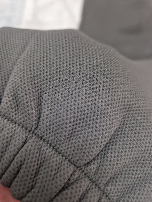 Продам спортивный костюм