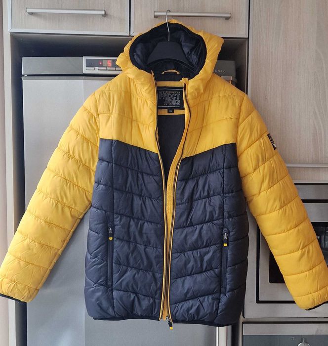 Пухено яке на немската марка С&А