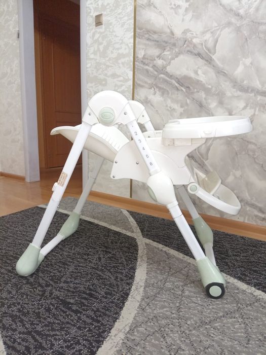 продам детский стул с рождения