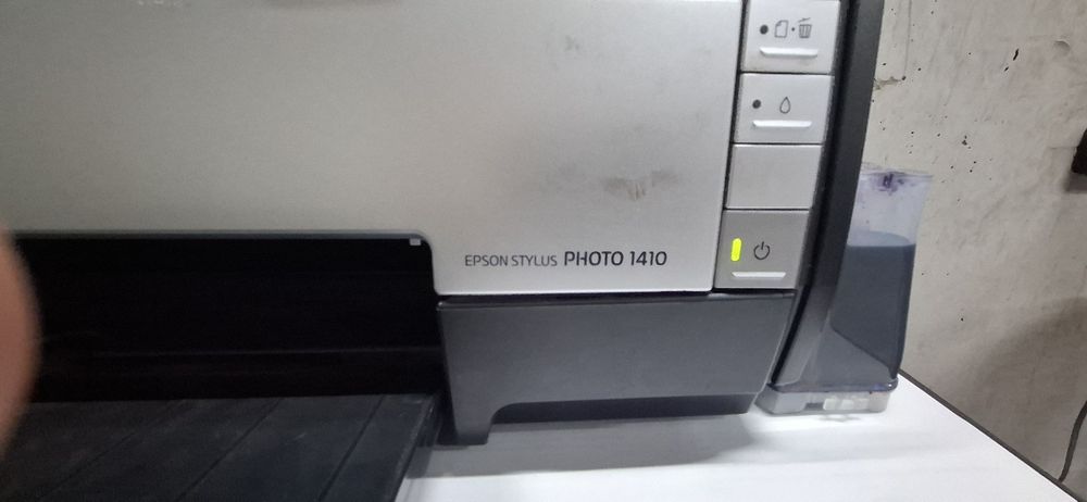 Цветной принтер Epson Stylus PHOTO 1410