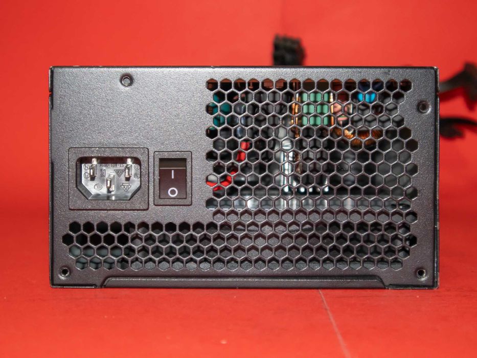 EVGA 600 W2 600W 80 Plus White Компютърно ATX захранване PC PSU 100-W2-0600-K2
