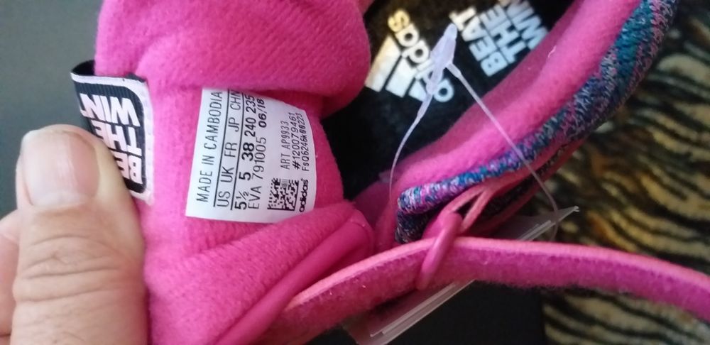 Маратонки на адидас.кецове адидас