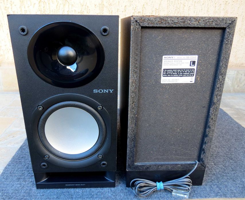 Boxe Sony SS-CDH 5 ,Type: 2-way bass-reflex , Puterea nominală (RMS) este pentru stereo 2 x 50W, Impedance: 6 Ohm