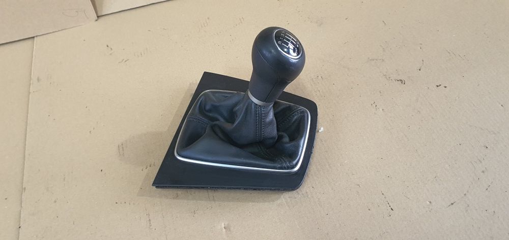 Nuca schimbator cu manson 6 trepte audi a4 b7 audi a4 b6 2.0 1.9 tdi BLB BRE BRD BPW AVF 2001 - 2007