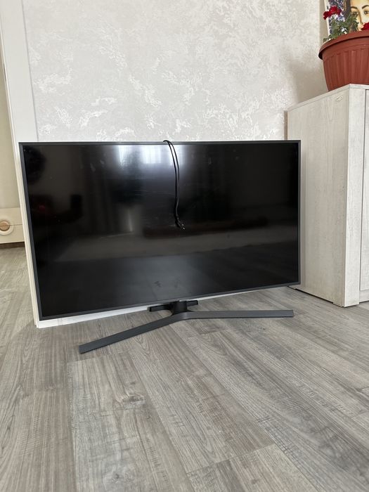 Продам телевизор