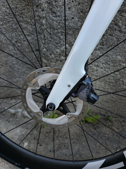 Висок Клас Карбонов Trek Domane Endurance 56 см рамка Шосеен велосипед Force електронен монтаж 1х12 , Zipp Карбонови капли
