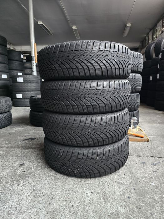 Semperit 215/65 R17 99H MS iarnă