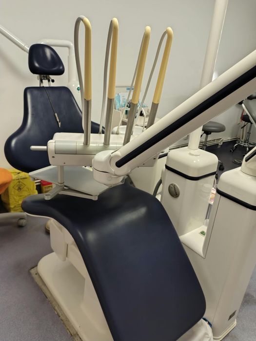 Vand Unit dentar UnicLine 5D utilizat