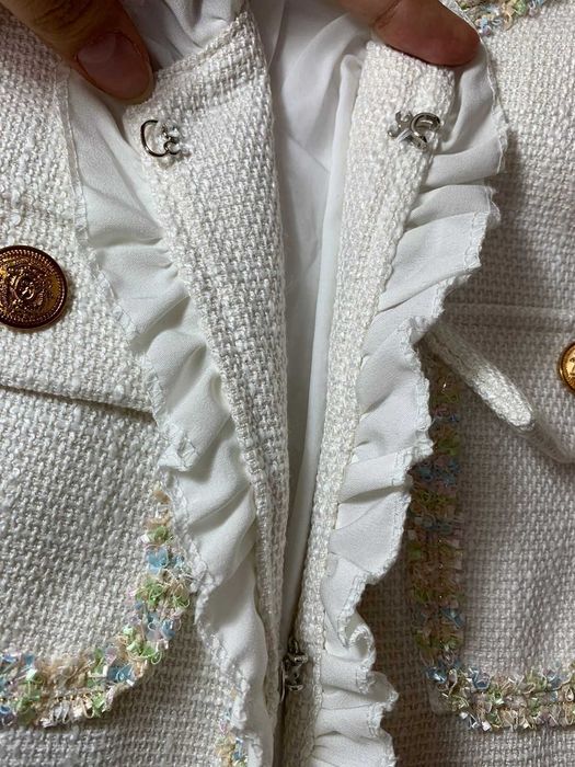 Продается костюм двойка женский