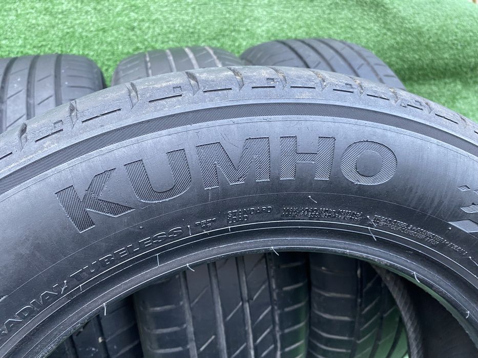 Set 4 anvelope vară 205 60 16 92 V Kumho ECSTA PS71 Dot : 3620