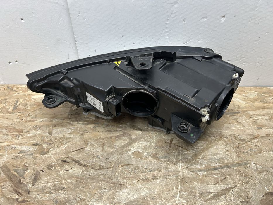 Far faruri Audi A3 8V0 bi xenon 2012-2015 dreapta