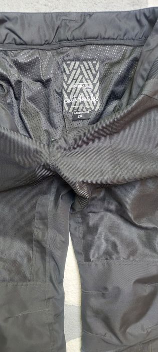 Blugi moto vara cu protectii