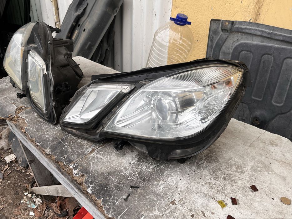 Фарове без ксенон Мерцедес Е W212 / Фар