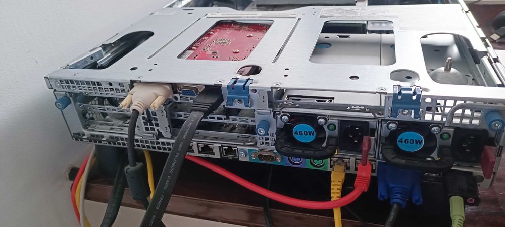 Server HP ProLiant DL380 G7, 2 X Intel Xeon X5680 ( 3.33 GHz ), 148 GB DDR 3,  2.2 TB stocare