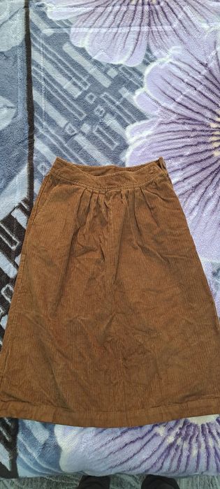 Продаю вельветовую  юбку