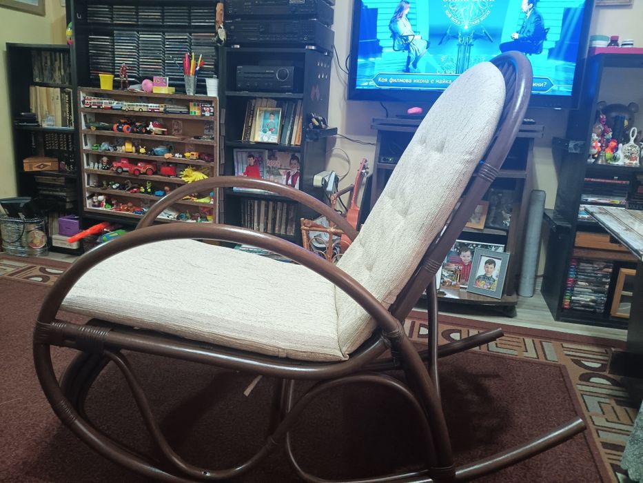 Люлеещ  се  стол