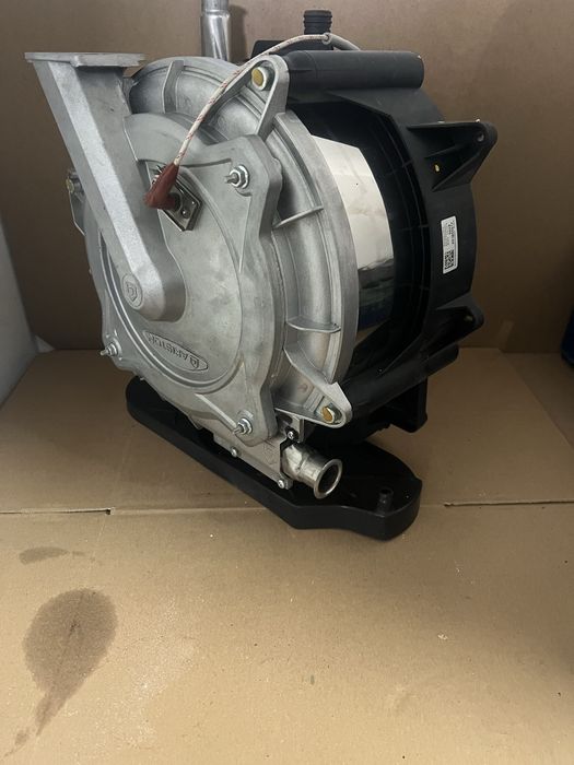 Schimbator caldura ariston clas one in stare perfecta de fuctionare
