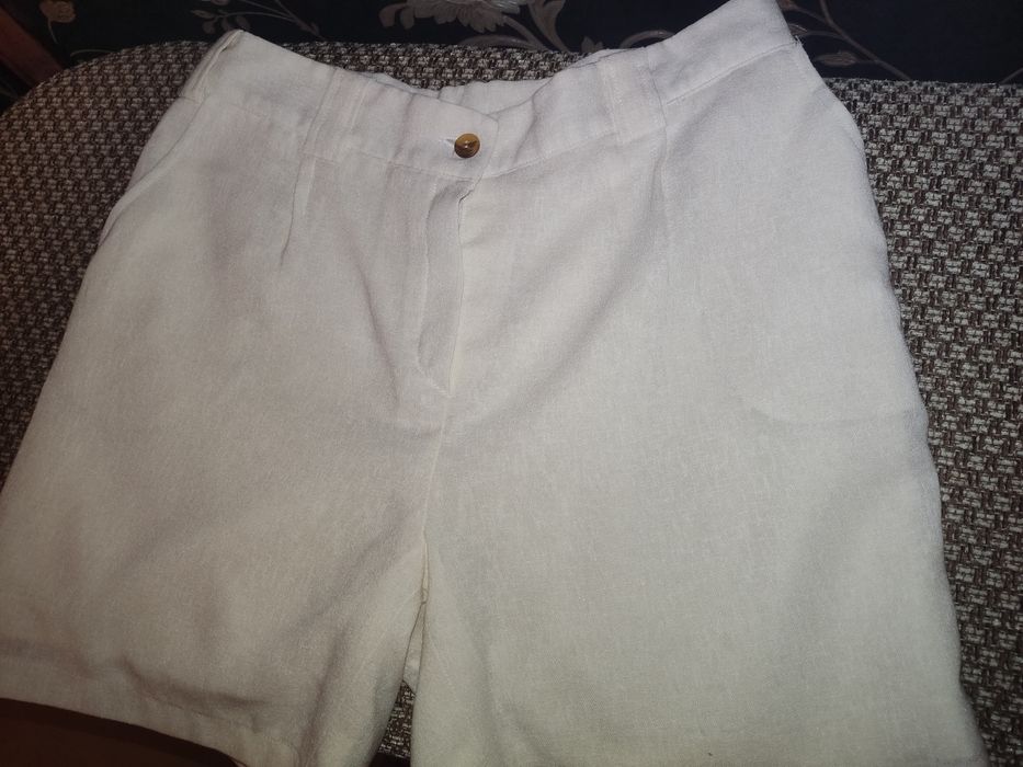 Фирменные шорты, качество отличное, лён материал
