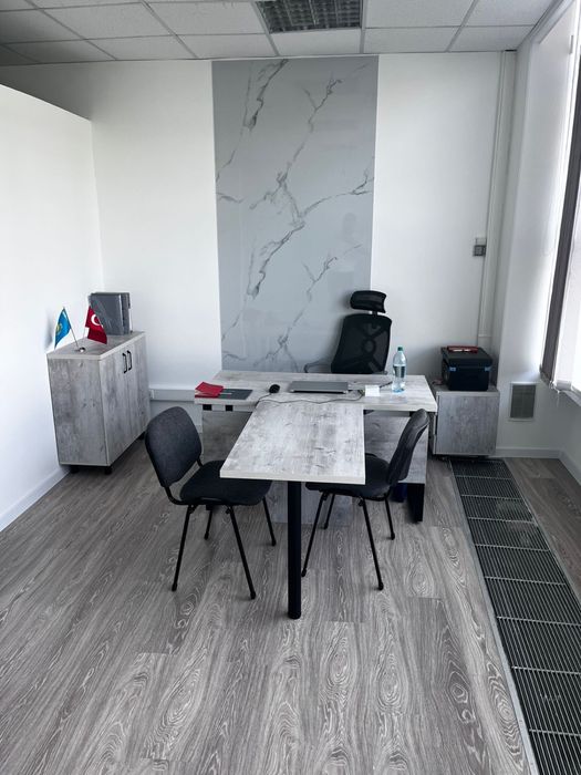 Комплект офисной мебели