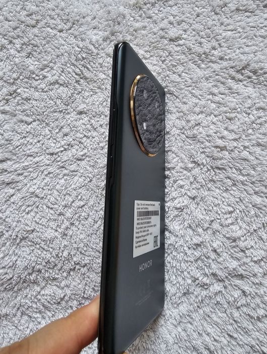 Honor x9c 6600mah 12/256Gb