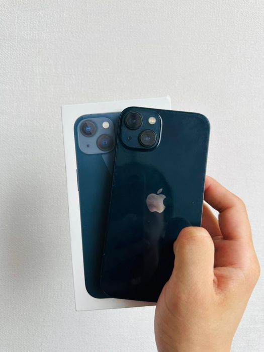 Айфон 13 в идеальном состояние