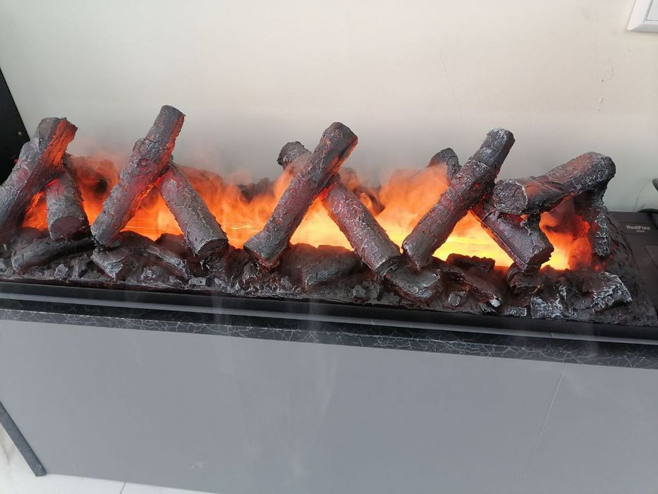 Декоратиный электро камин и пароувложнитель