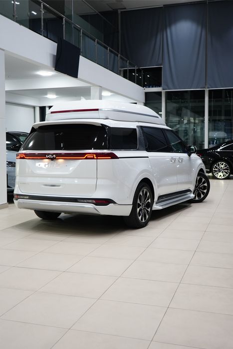 KIA Carnival Hi Limousine