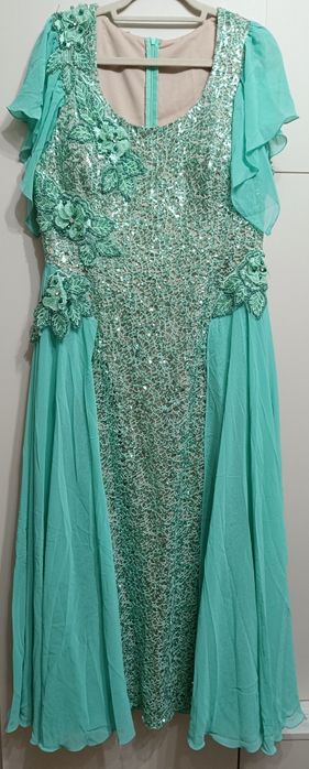 Rochie de ocazie pentru soacră/nașă