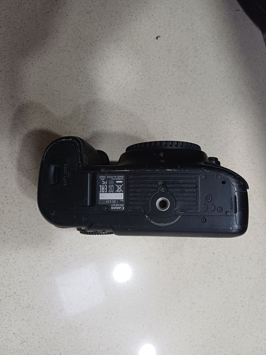 Фотоаппарат кенон Марк3 боди сотилади