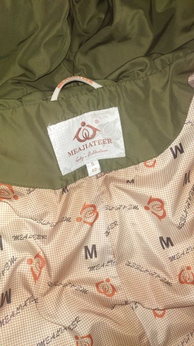 Пуховик на девочку