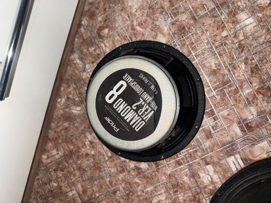 Продам готовый комплект автозвука фронт