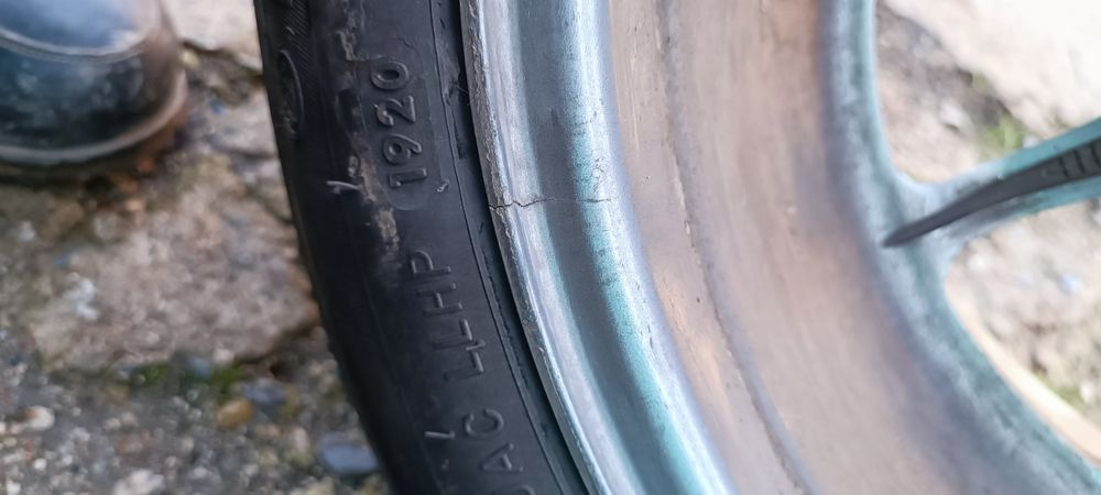 Продам диски 9j с полкой