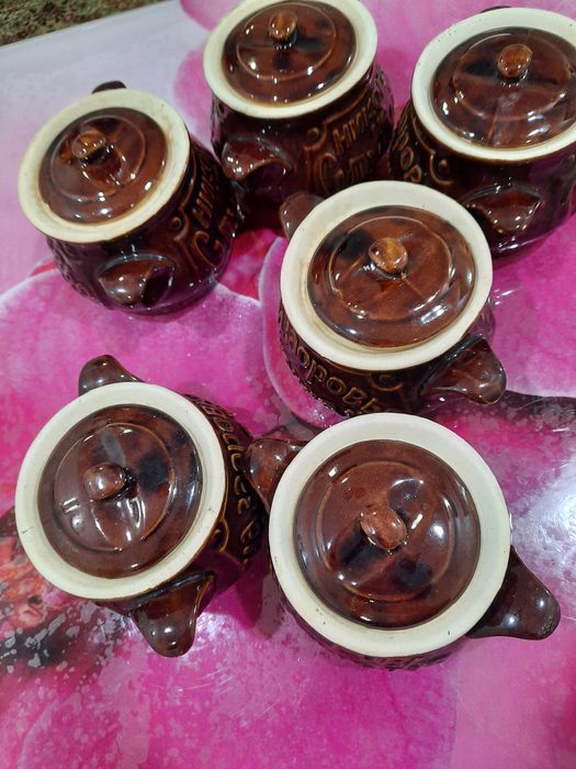 Горшочек керамика.