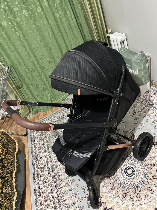 Продам детскую коляску