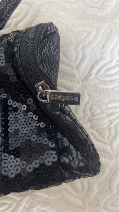 Продам сумочку с паетками